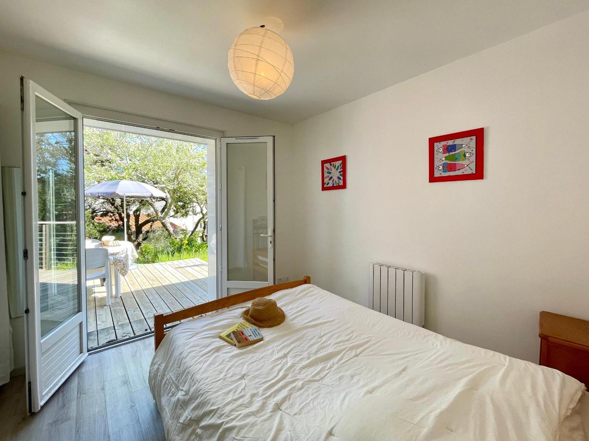 Maison Bretignolles-sur-Mer, 6 pièces, 9 personnes - FR-1-231-203 Extérieur photo
